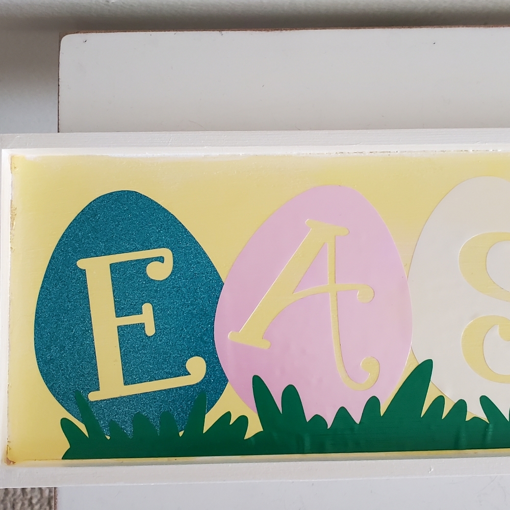 Easter Eggs Sign - Picture 4 of 5